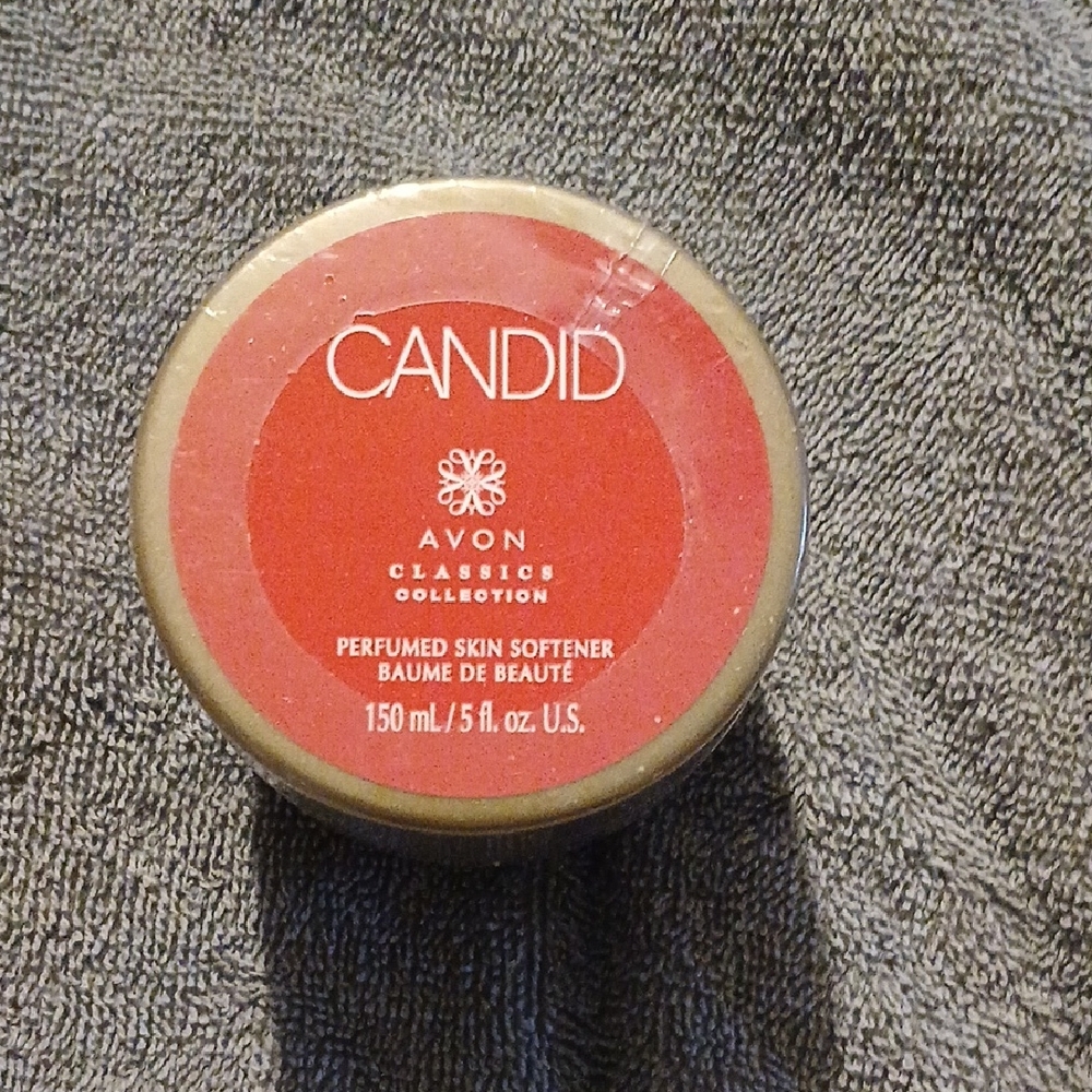 Avon Candid Perfumed Skin Softener - Classic Red
